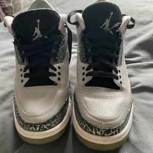Wolf Grey Jordan 3s